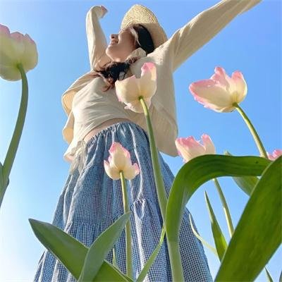 流年似锦不负初晴